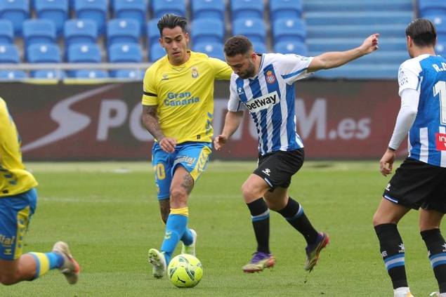 九游官方入口关于今晨国王杯焦点战，武汉三镇止住颓势，球迷炸锅，身体对抗强度拉满的信息